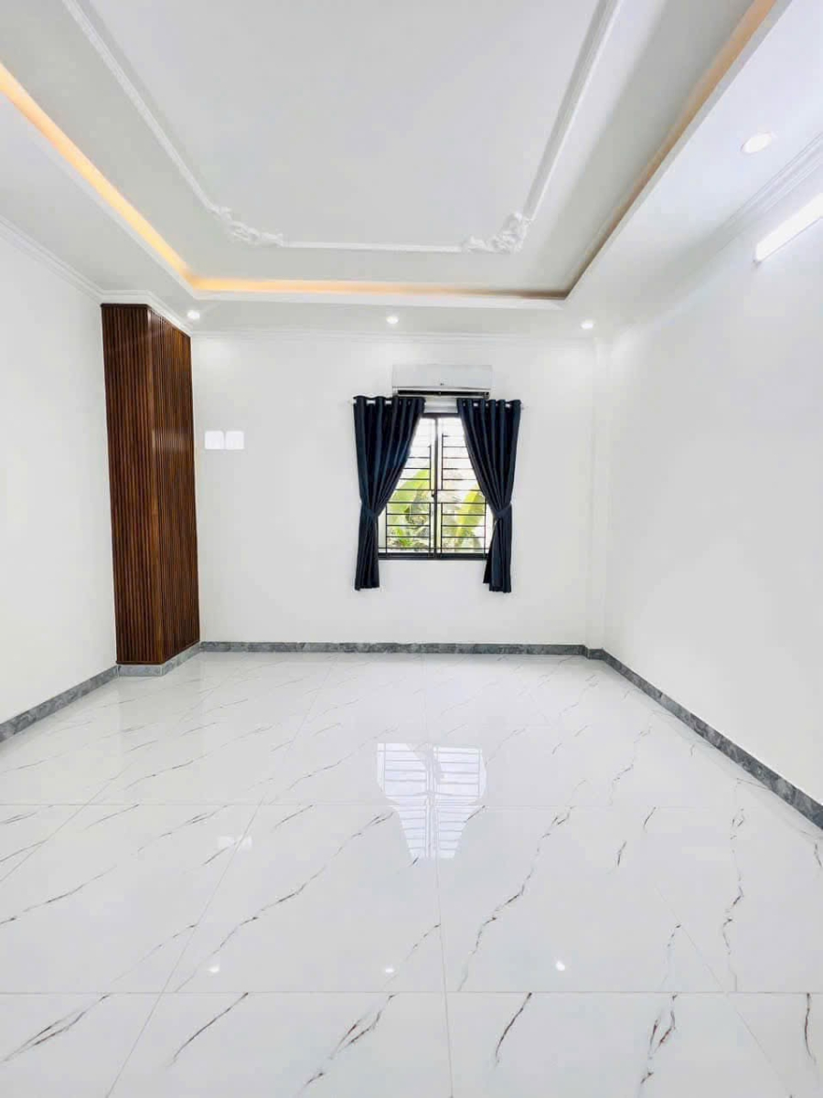 Nhà đẹp Hưng Phú gần Trường Trần Đại Nghĩa